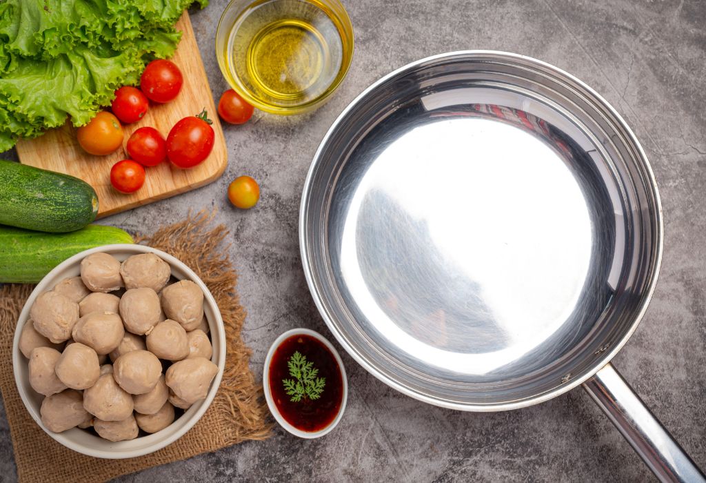 Does Enamel Cookware Contain Lead? Quick Answer