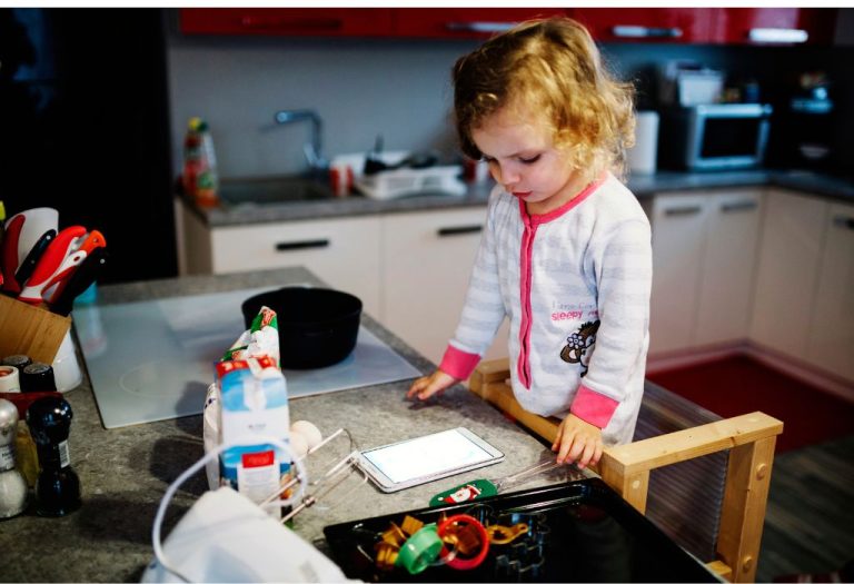 Kitchen Safety for Kids: How to Turn Curiosity into Safe Cooking Fun