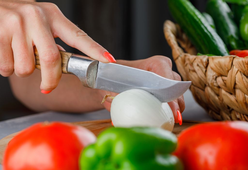 Store Knives the Right Way