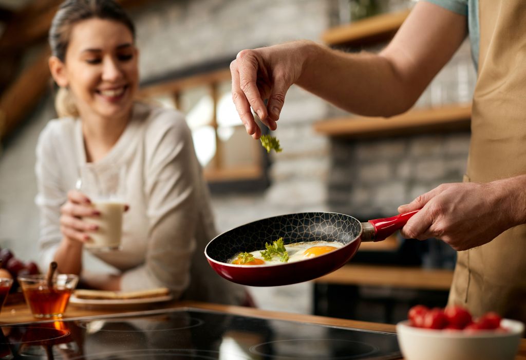 Benefits of Using Ceramic Cookware