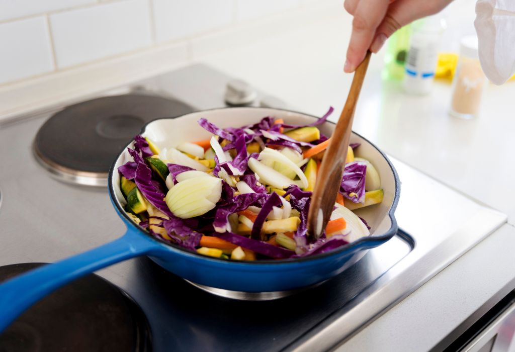 Is Aluminum Ceramic Cookware Safe?