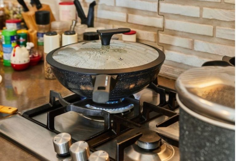 Can Cast Iron Cookware Be Used on Glass Top Stoves Explained