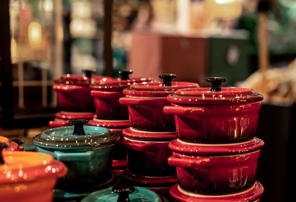 What Defines Caraway Ceramic Cookware?