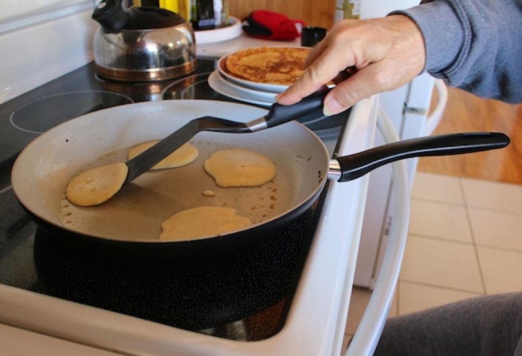 Considerations Before Purchasing PFOA Free Nonstick Cookware