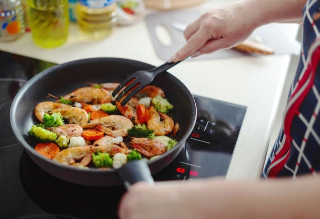 Tips for Maximizing Longevity of Aldi Cast Iron Cookware