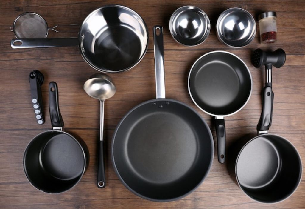 Types of Cast Iron Cookware Compatible with Induction