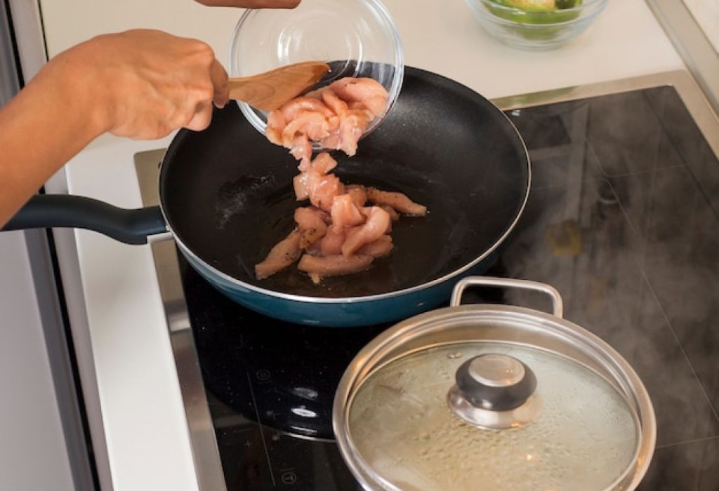 Understanding Nonstick Cookware and Its Lifespan