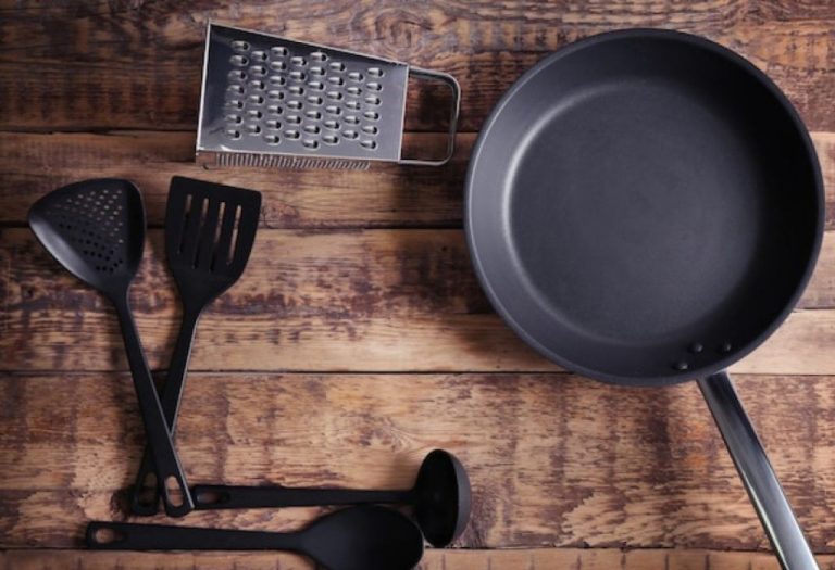 Is Ceramic Cookware Safer Than Teflon? Health Risks Compared