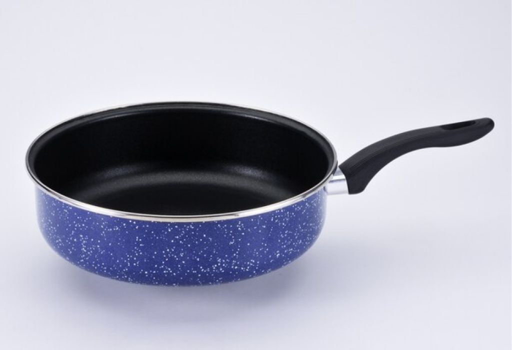 What Is Blue Diamond Cookware Made Of?