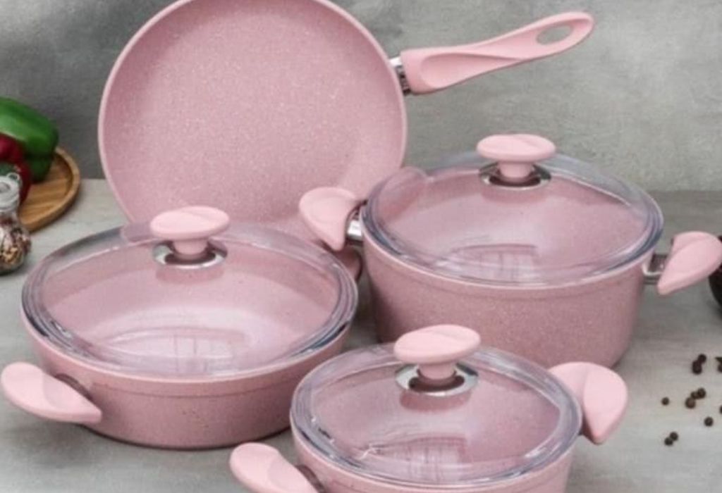 What Is Carote Cookware Made Of?