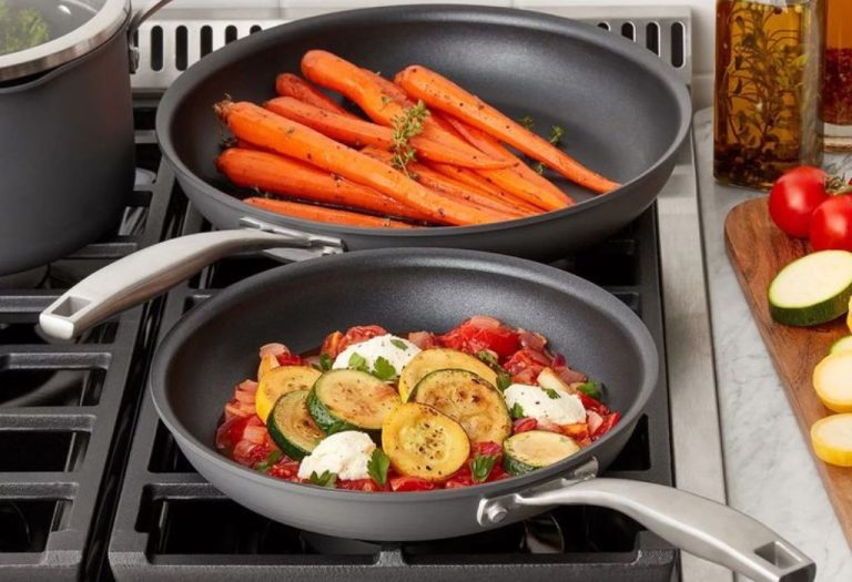 Does Hard Anodized Cookware Have Teflon? Full Guide 2025