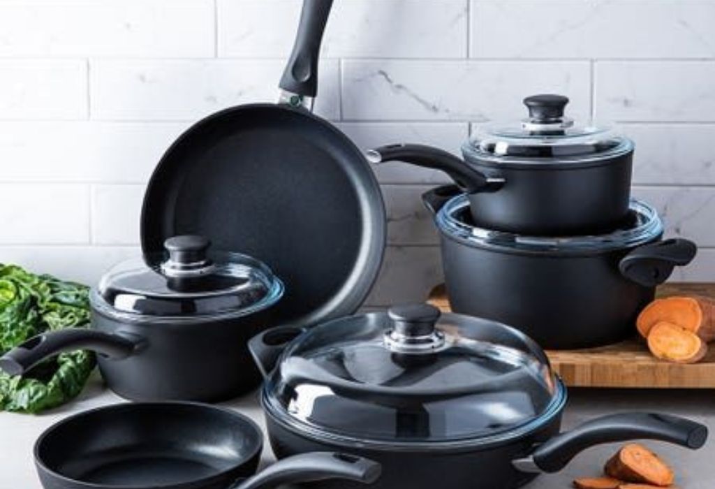 Understanding Nonstick Coatings in Cookware