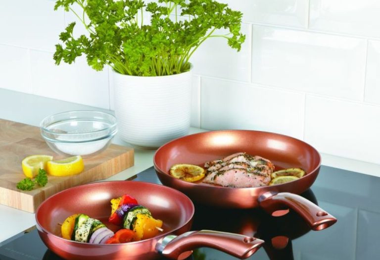 Does Copper Cookware Stick? Complete Guide for Home Cooks