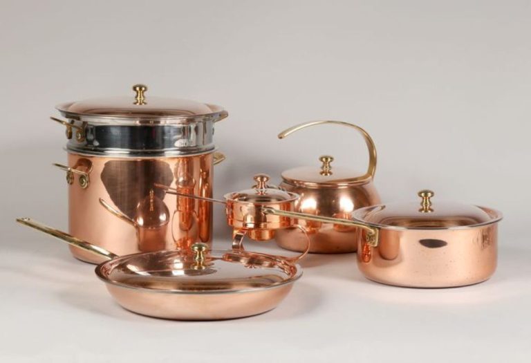 Is Copper Cookware Safe for Birds? Healthy Kitchen Tips