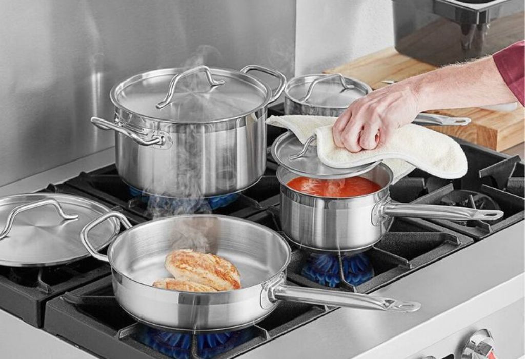 What Is Stainless Steel Cookware?