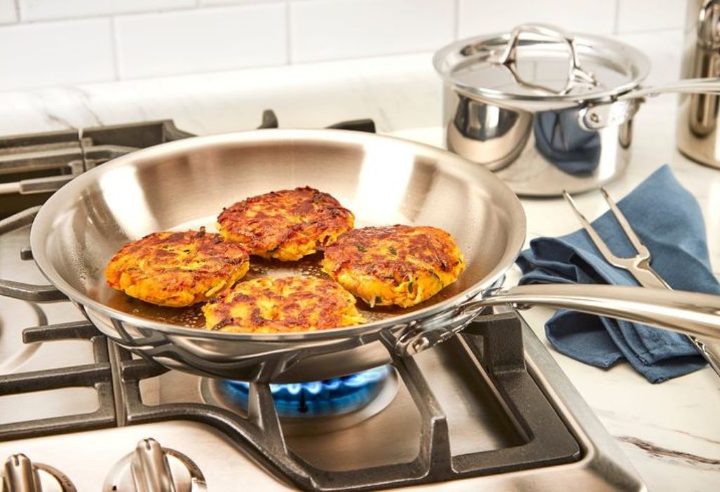 Understanding Pitted Aluminum Cookware