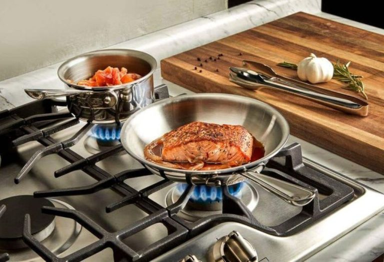Is Pitted Aluminum Cookware Safe? Tips for Safe Cooking