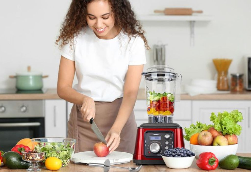 What Makes Blenders Loud? The Core Noise Sources