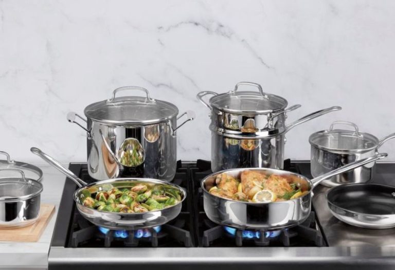 Does Aluminum Cookware Leach Into Food? How to Cook Safely
