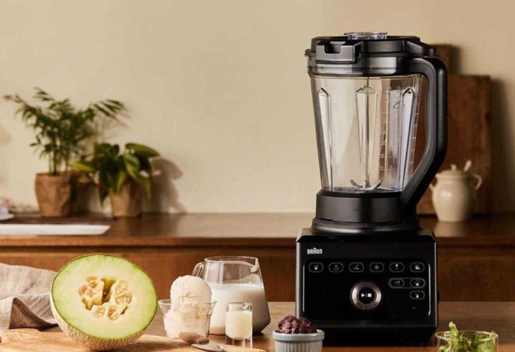 What Are Microplastics and Nanoplastics?