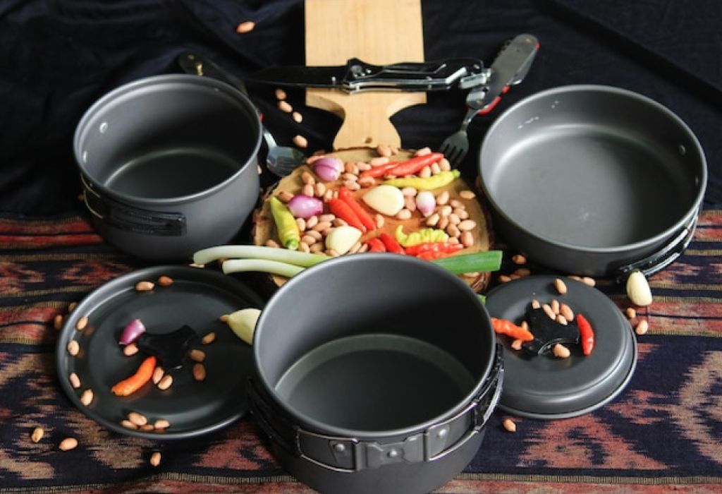 The Risks of Using PFAS-Containing Cookware