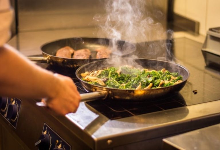 Does HexClad Cookware Have Teflon? Health & Safety Insights