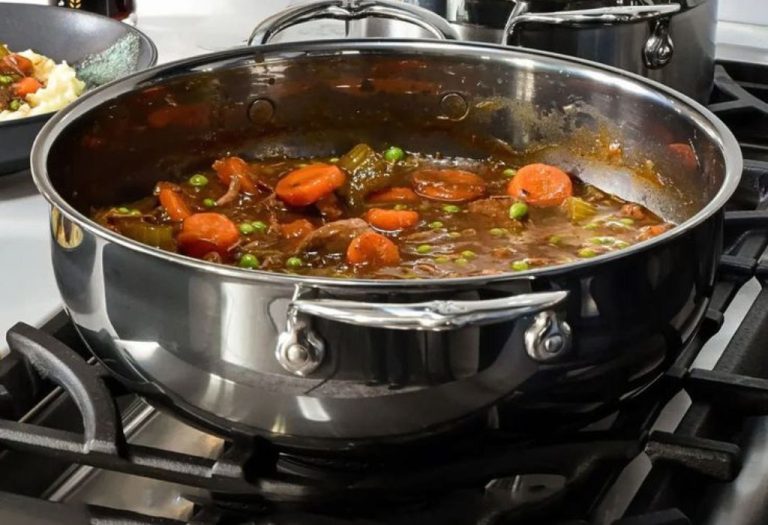 Is Aluminum Cookware Better Than Stainless Steel for Cooking