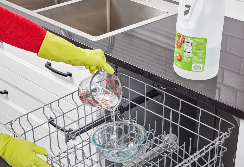 Why Vinegar Works for Cleaning Dishwashers