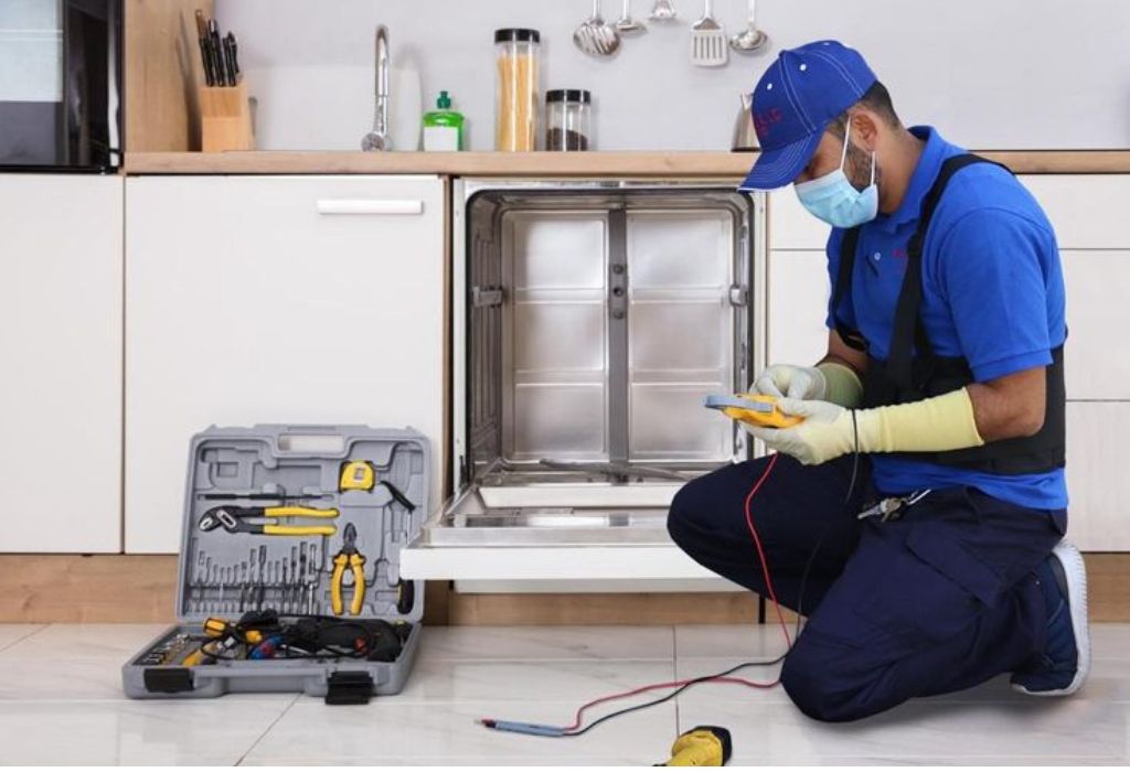 Everything Homeowners Need to Know About Dishwasher Setup