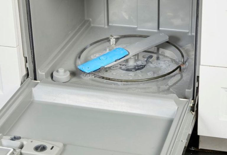 How to Drain Dishwasher Water and Solve Backup Problems