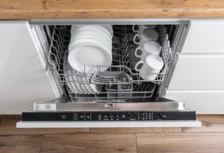 How Bosch Dishwashers Heat Water for Spotless Cleaning