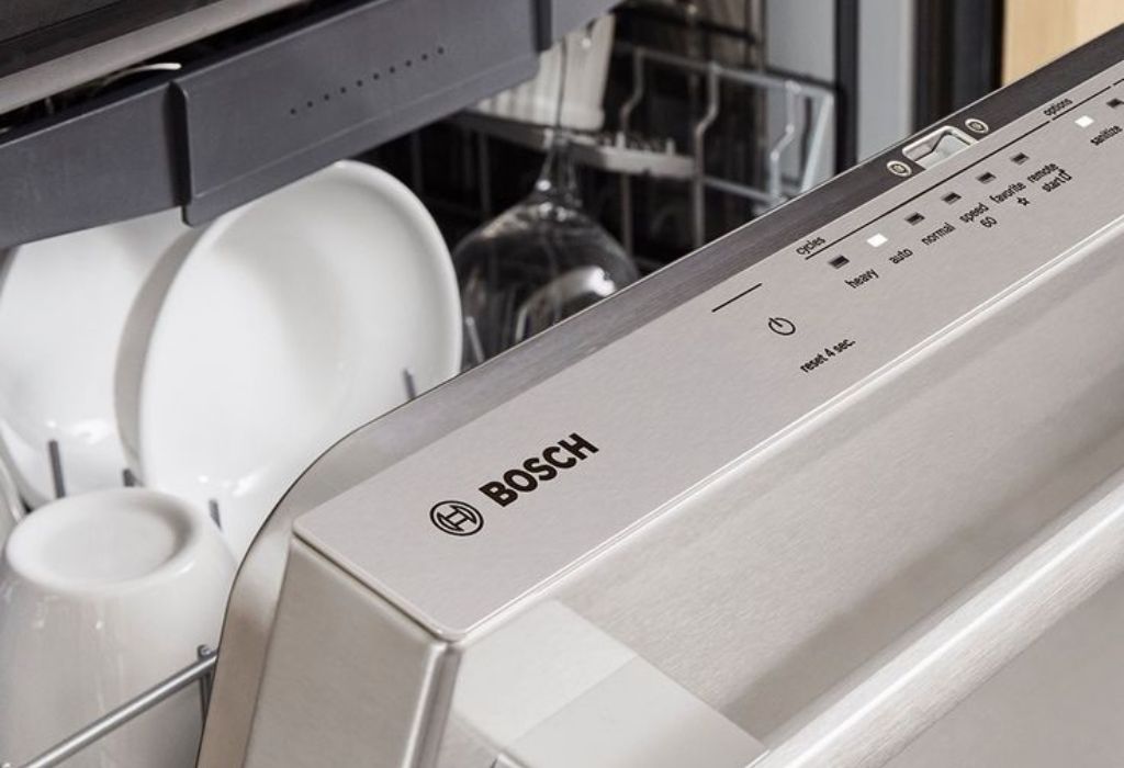 Why Dishwasher Water Usage Matters