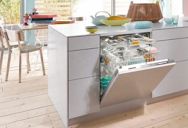 How Much Water Does a Whirlpool Dishwasher Use Per Cycle