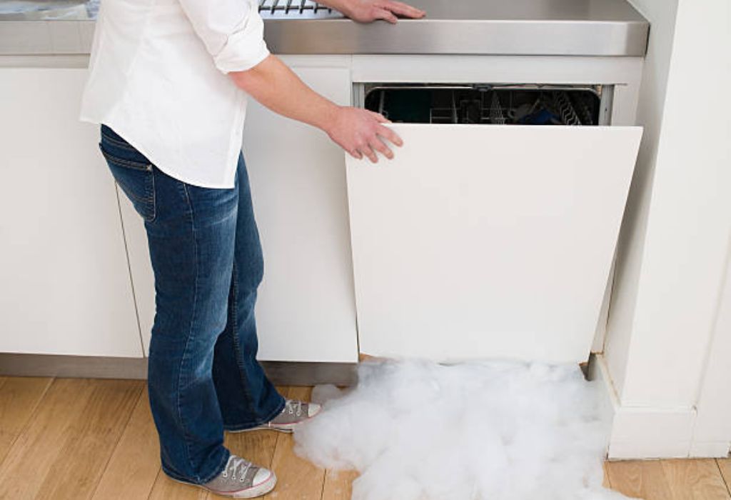 Understanding How Homeowners Insurance Handles Water Damage