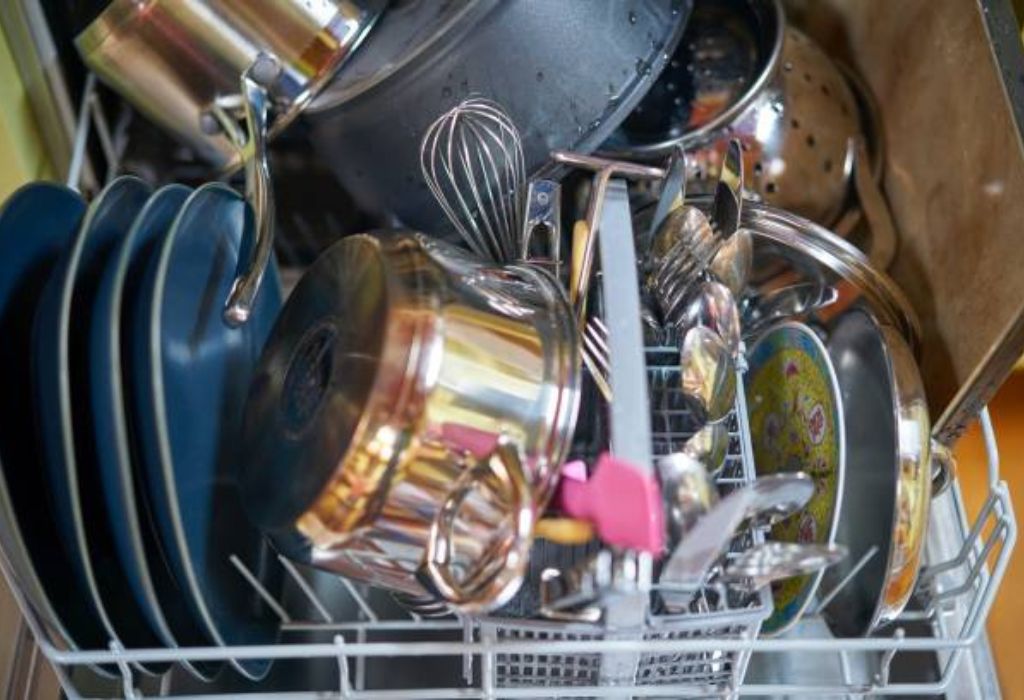 Why Stainless Steel Pans Are So Popular