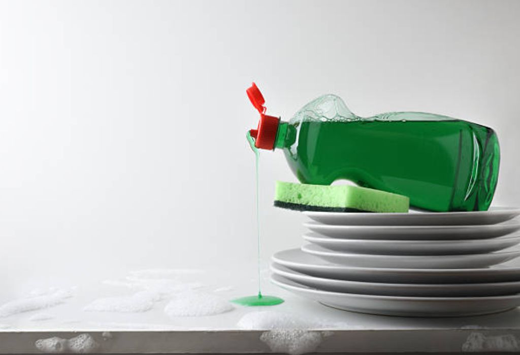 Common Myths About Dish Soap And Germs