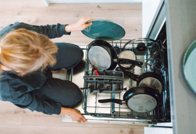  Is Carote Cookware Dishwasher Safe And How To Clean It Safely