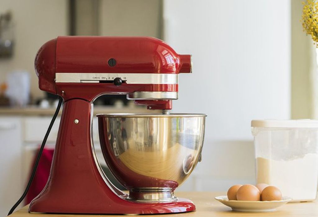 Mixing Cake, Cookie, and Brownie Batter