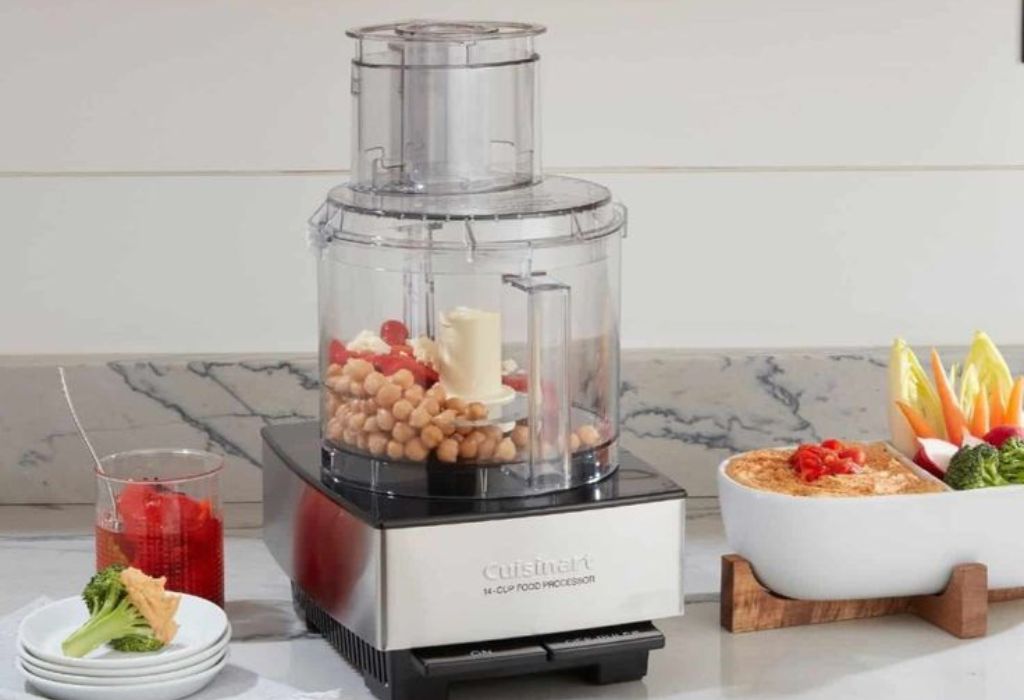 Design and Structure Differences Between Food Processors and Blenders