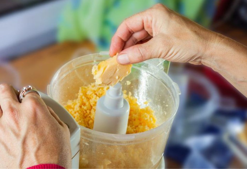 Understanding the Parts of a Food Processor Before Cleaning