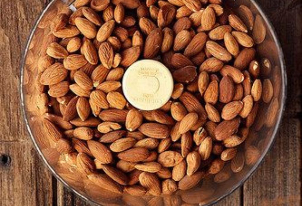 Why Slicing Almonds With a Food Processor Matters