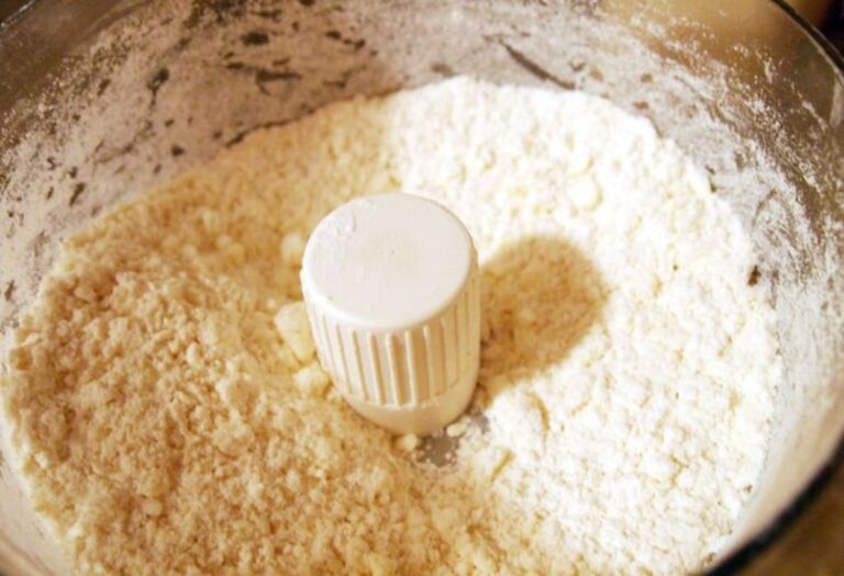 What Size Food Processor for Pie Crust to Get Best Results