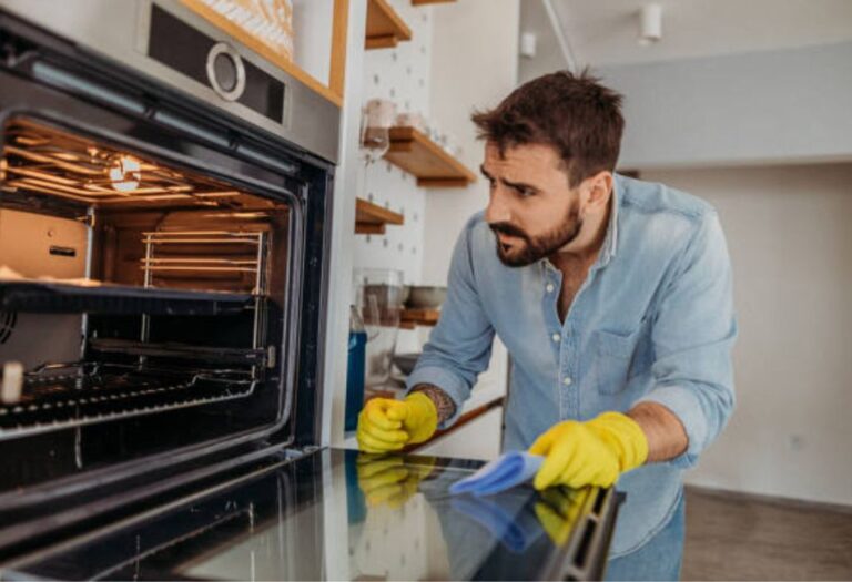How to Clean an Electric Oven Using Simple Home Methods