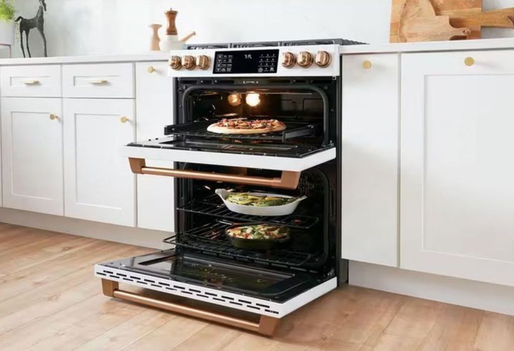 Understanding What a Dual Fuel Oven Actually Means