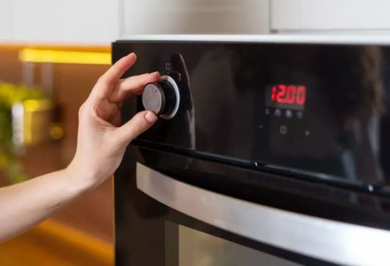 How to Preheat an Oven Properly for Perfect Baking Results