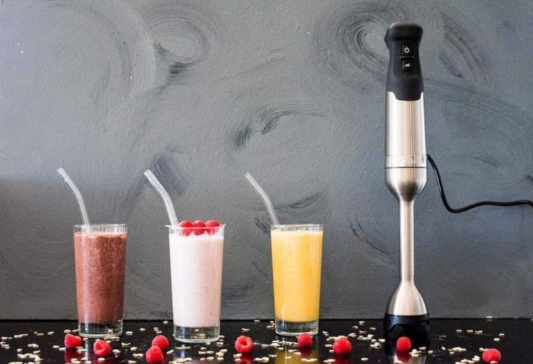 Are Immersion Blenders Good for Smoothies? Find Out!