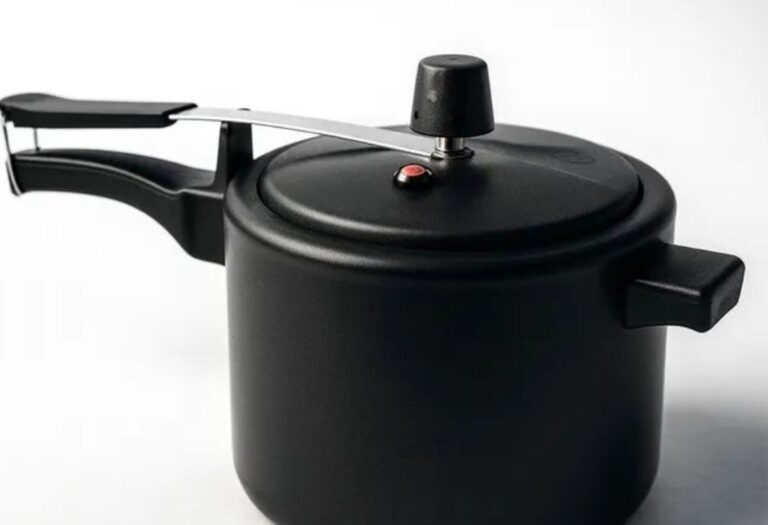 Perfect Meals How to Avoid Burnt Food in Pressure Cooker