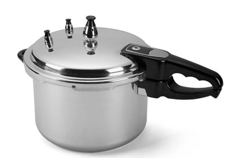 Prevent excess liquid how to reduce liquid in pressure cooker