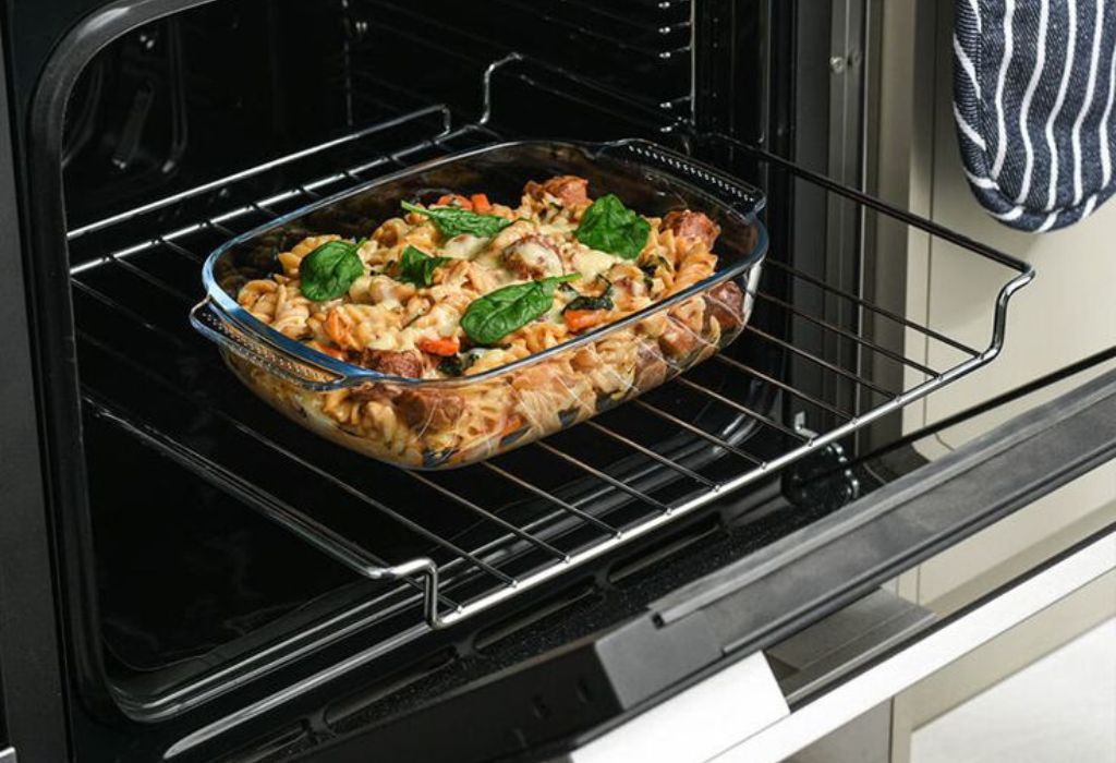 Common Safety Mistakes That Cause Glass Dish Failure