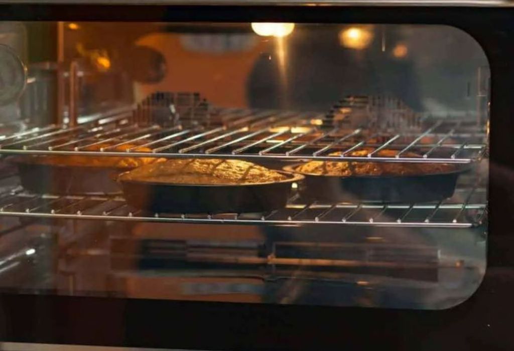 What Baking With Fan (Convection) Actually Means